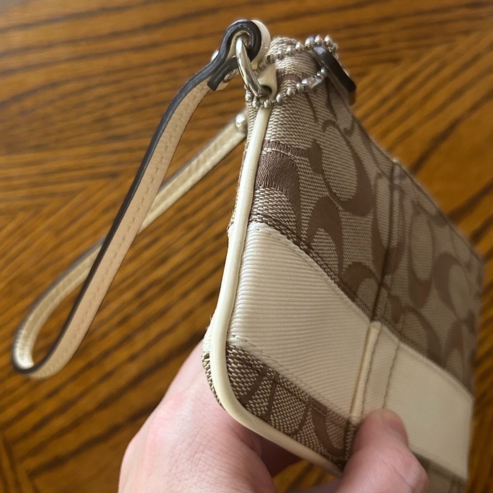 Coach | Signature Stripe Wristlet - Picture 2 of 12